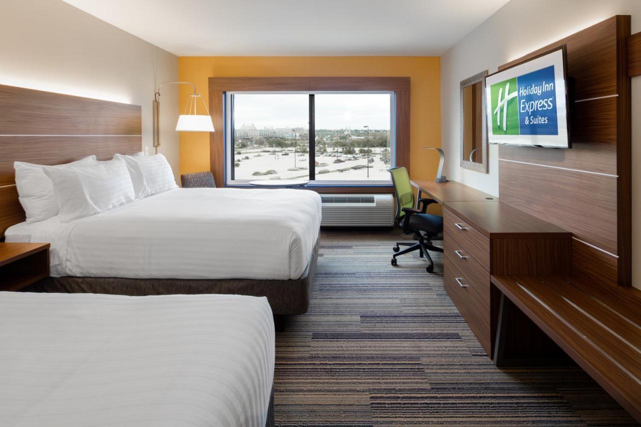 Holiday Inn Express East Peoria - Riverfront By Ihg Εξωτερικό φωτογραφία
