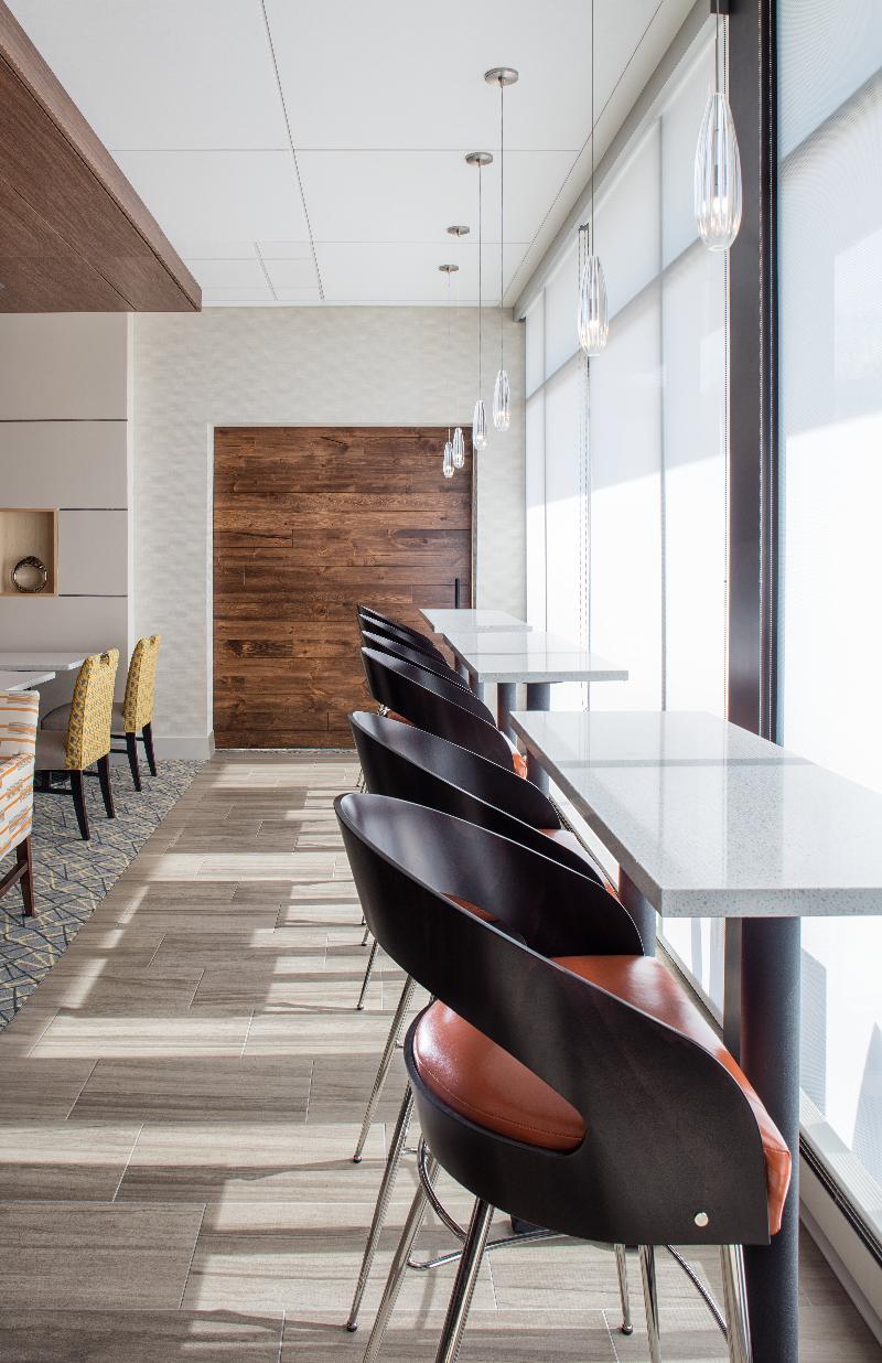 Holiday Inn Express East Peoria - Riverfront By Ihg Εξωτερικό φωτογραφία
